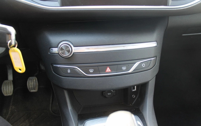 Peugeot 308 cena 12900 przebieg: 156281, rok produkcji 2016 z Dobrzany małe 137
